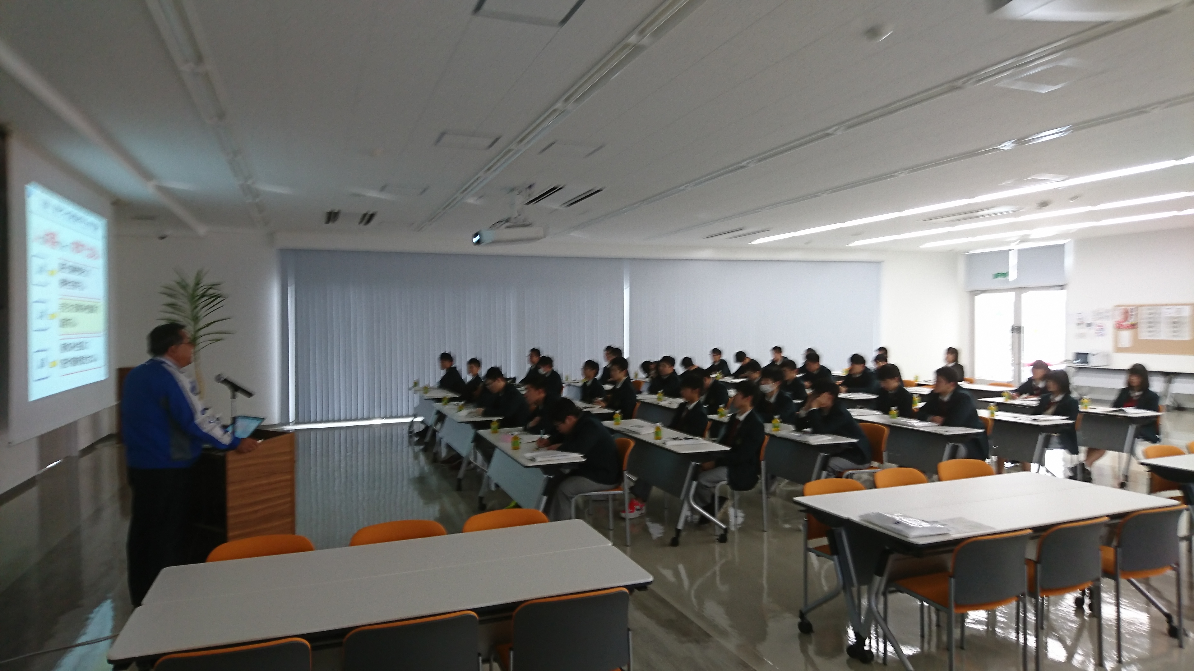 東洋システム株式会社を見学しました。